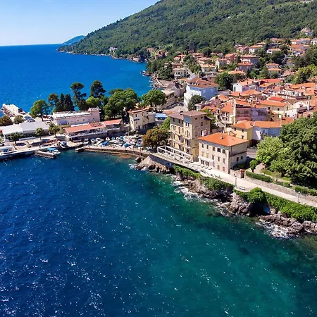 Beautiful In Opric-lovran With Wifi Opric
